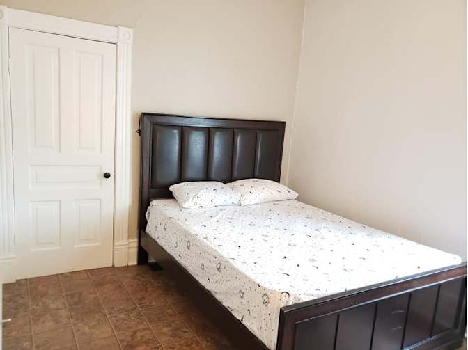 Kelly's room