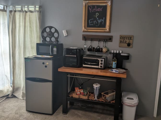 Susan Lee Shaffer's room