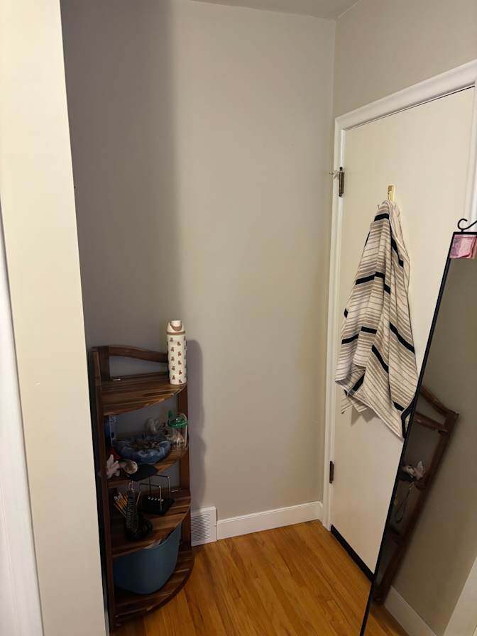 shaynah's room