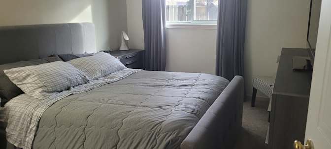 Rhonda Hermanstyne's room