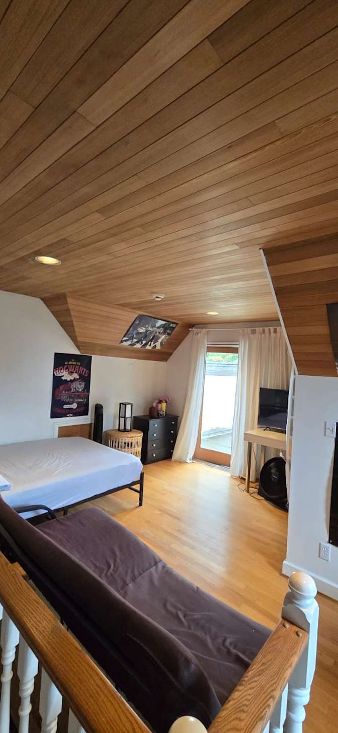 Srishty Maggo's room