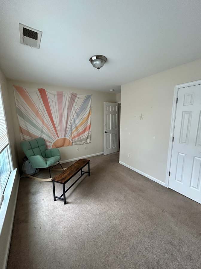 Augusta's room