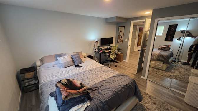 Wole's room