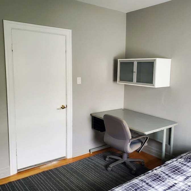 Alain's room