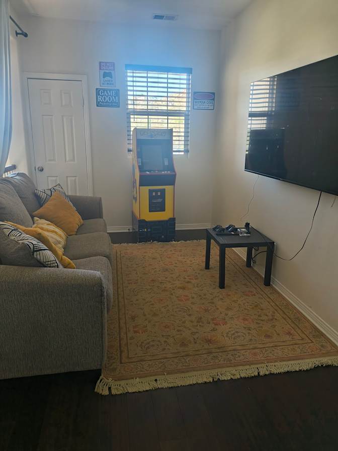 Kate's room