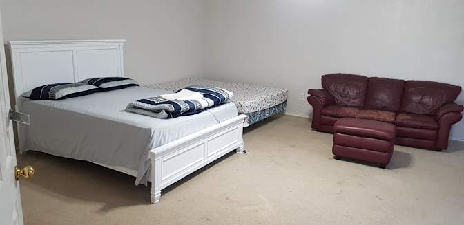 Karl's room
