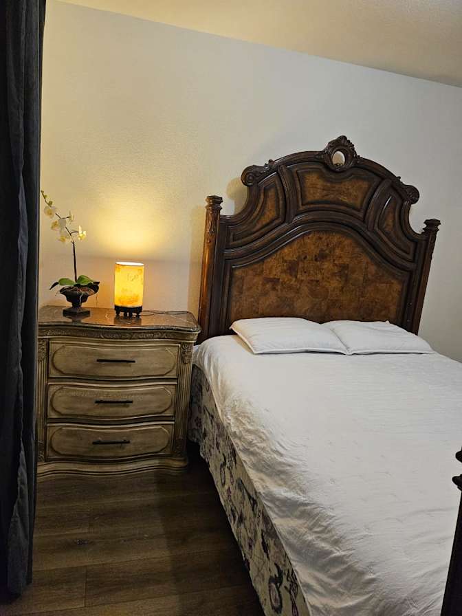 Yani's room