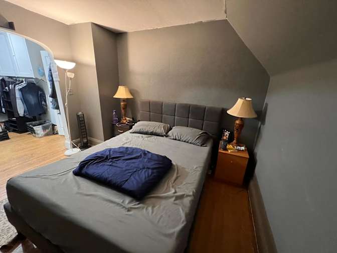 Nirav's room