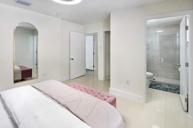 Praveen Guthinabailu's room
