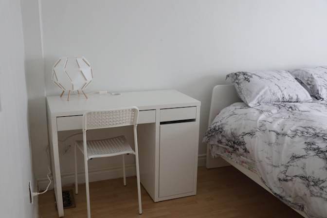 Lolo's room