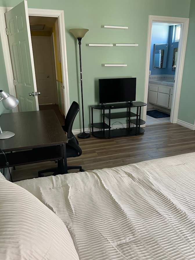 Soli's room