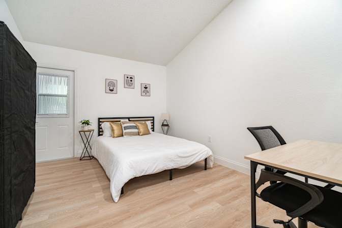 PadSplit's room