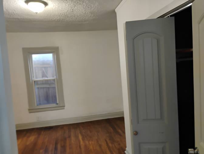Brandi Contreras's room