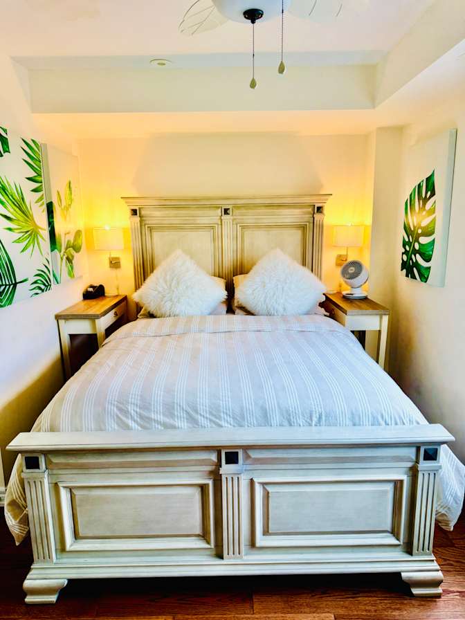 Stephen's room