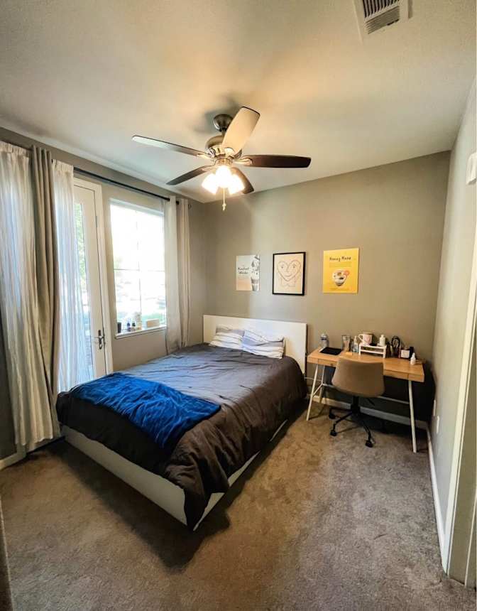 Elie RB's room
