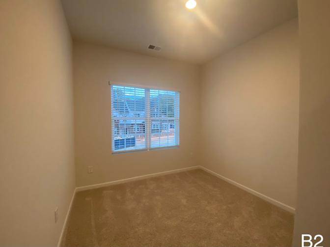 Alcove Rooms's room