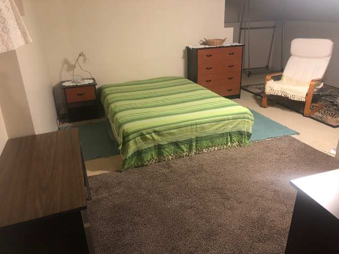 Isabelle's room