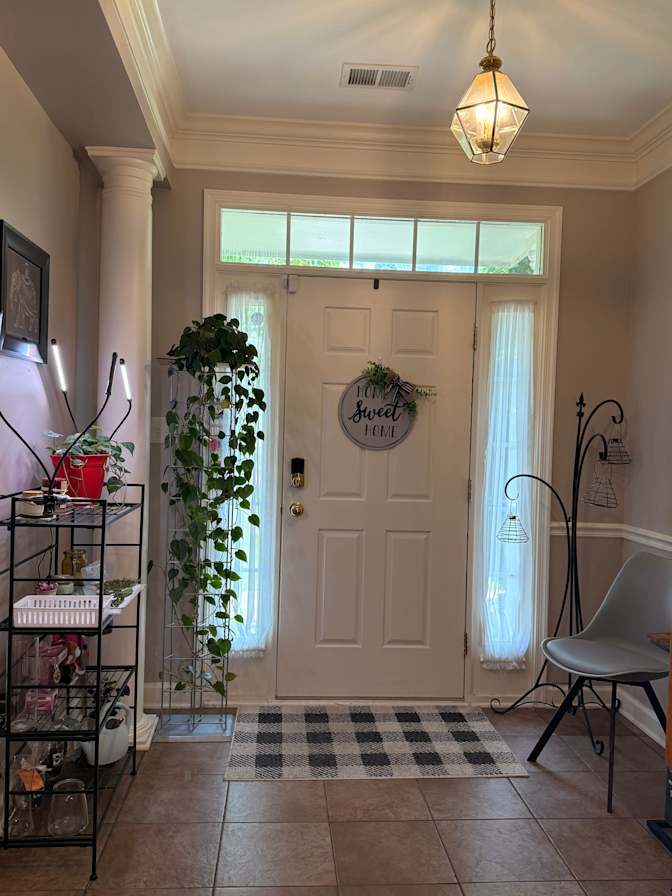 Nada Alwadi's room