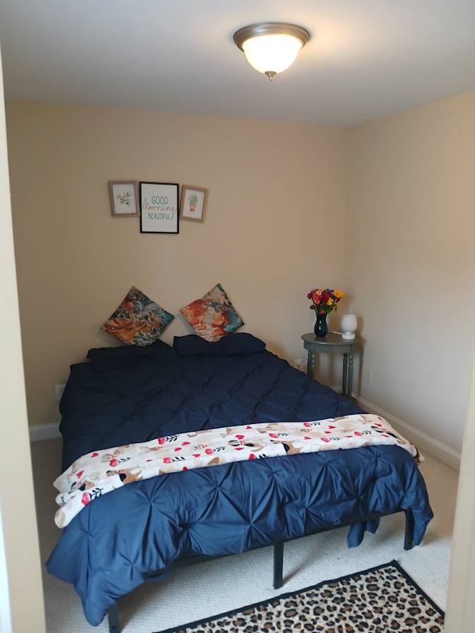 Andrea Leal's room