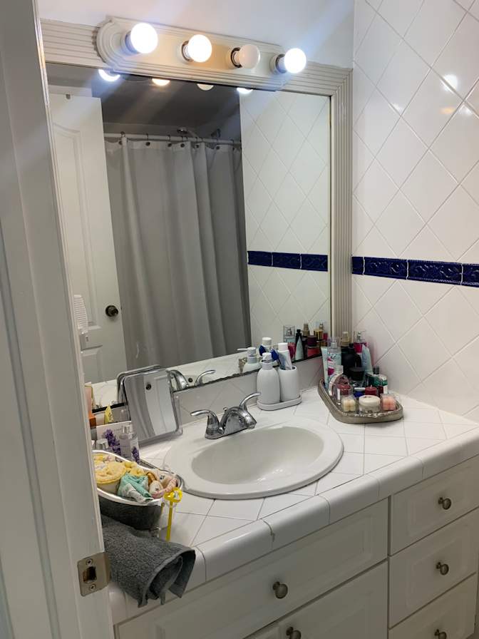 Margarita Mcconnon's room