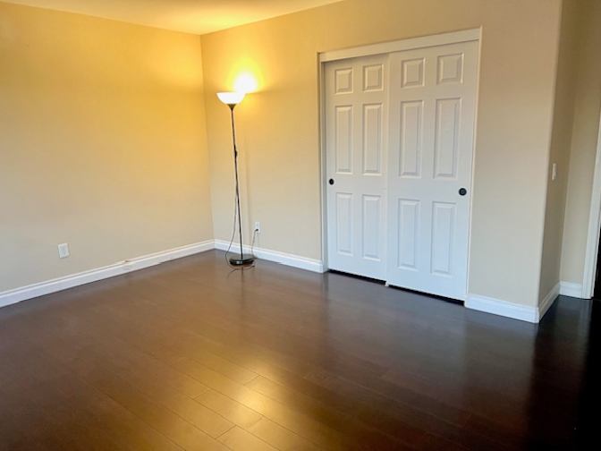 Carla's room