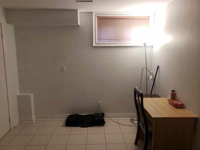 KEVIN's room