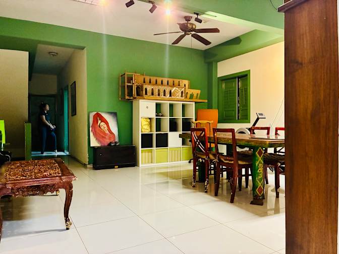 Daphne Huang's room