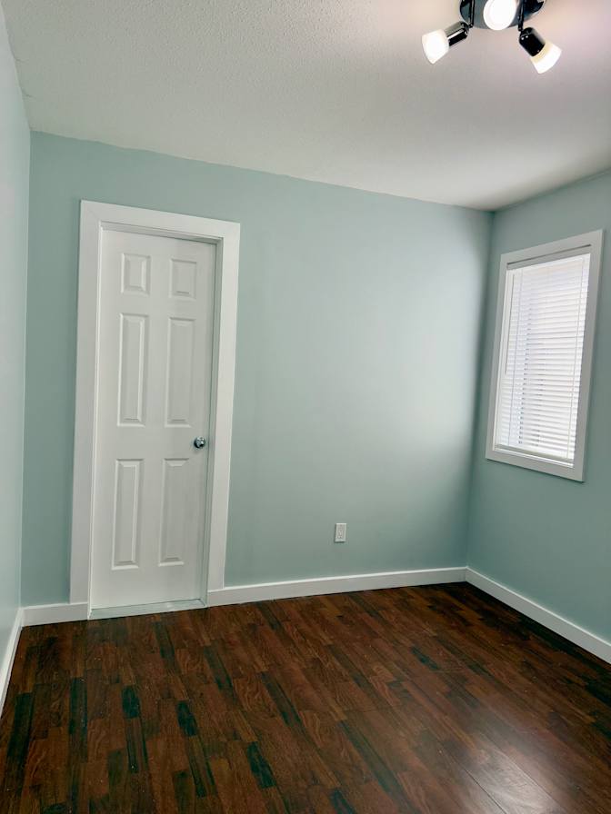 Sherlyne's room