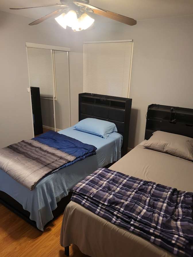 Francisco's room