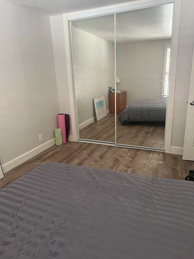 Viktoriya's room