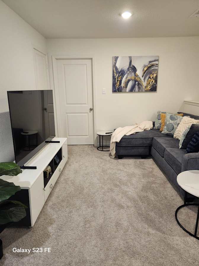 Fatima's room