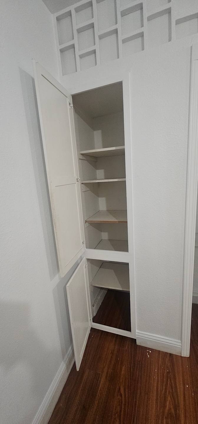 Annette's room