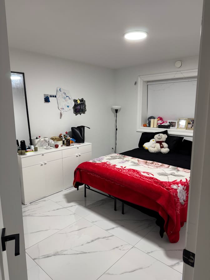 Simar's room