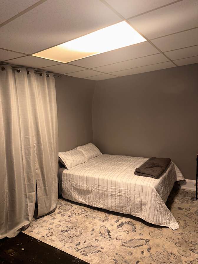ALFONDA's room