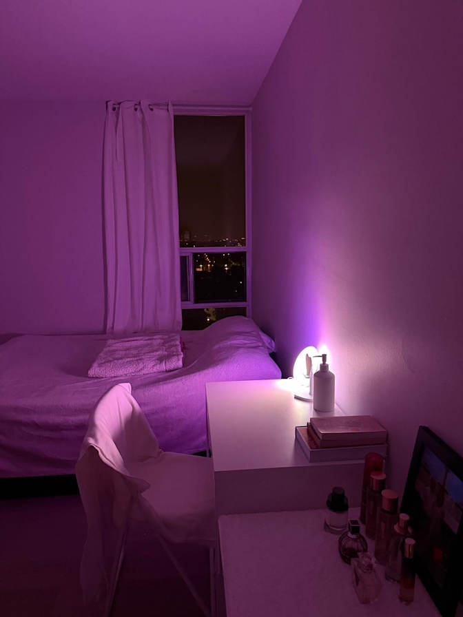Anushka's room