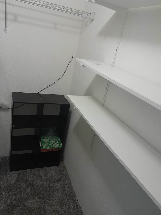 WILLIAM S SCHIFFMAN's room