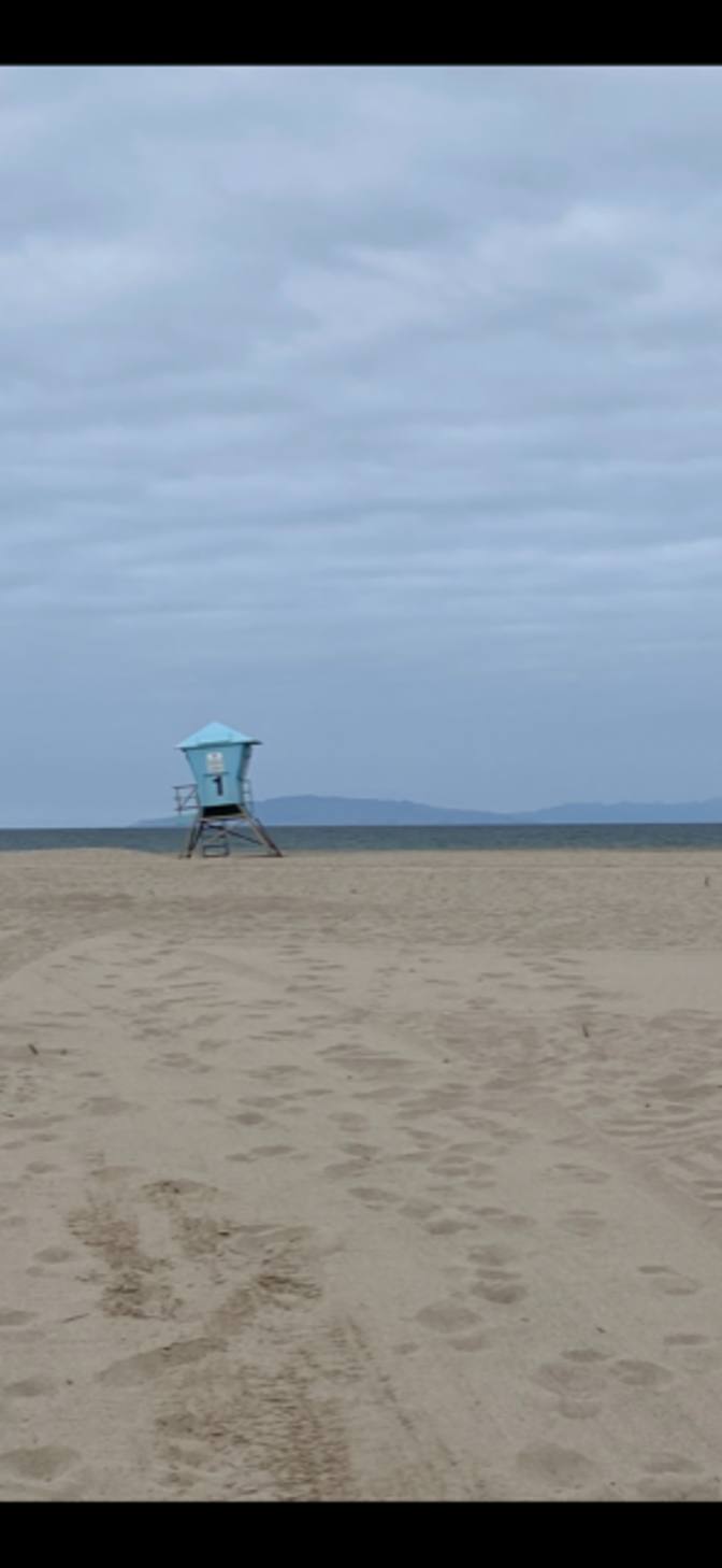 Aga's Beach Pad Room!'s room