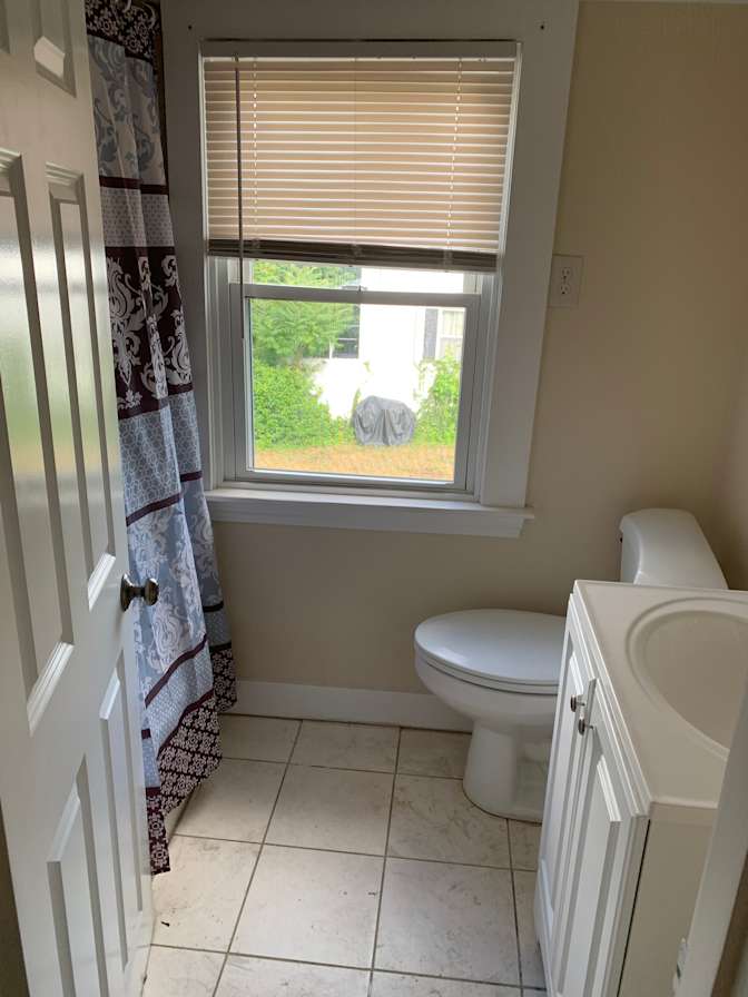 sam's room