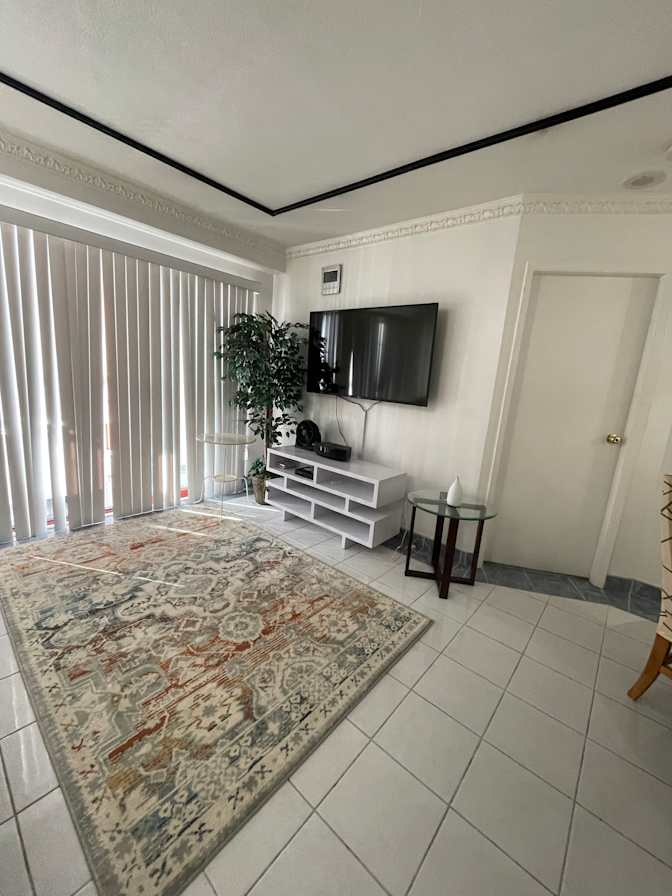 Van House's room