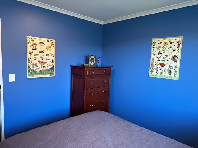 Lavender Rose Retreat's room