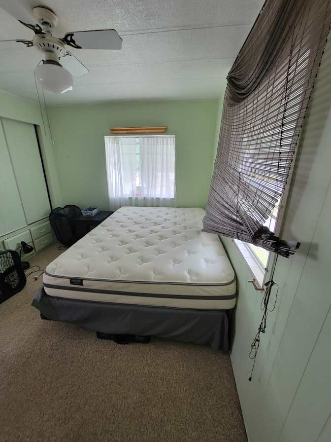 Diana Kaczor-Muriel's room