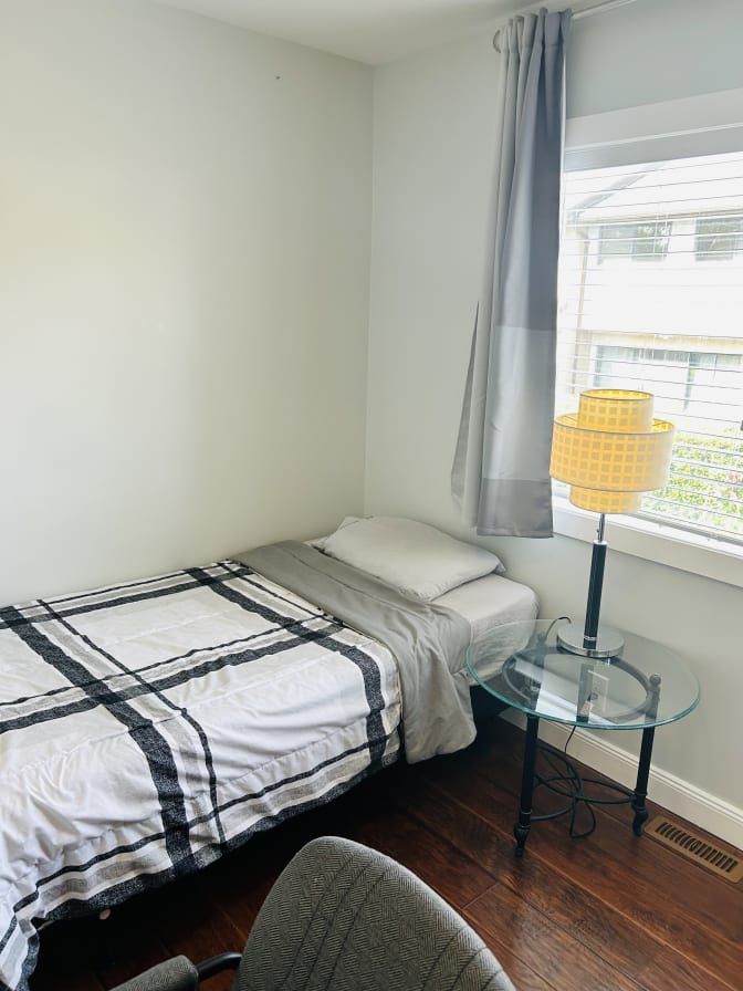 Shan's room