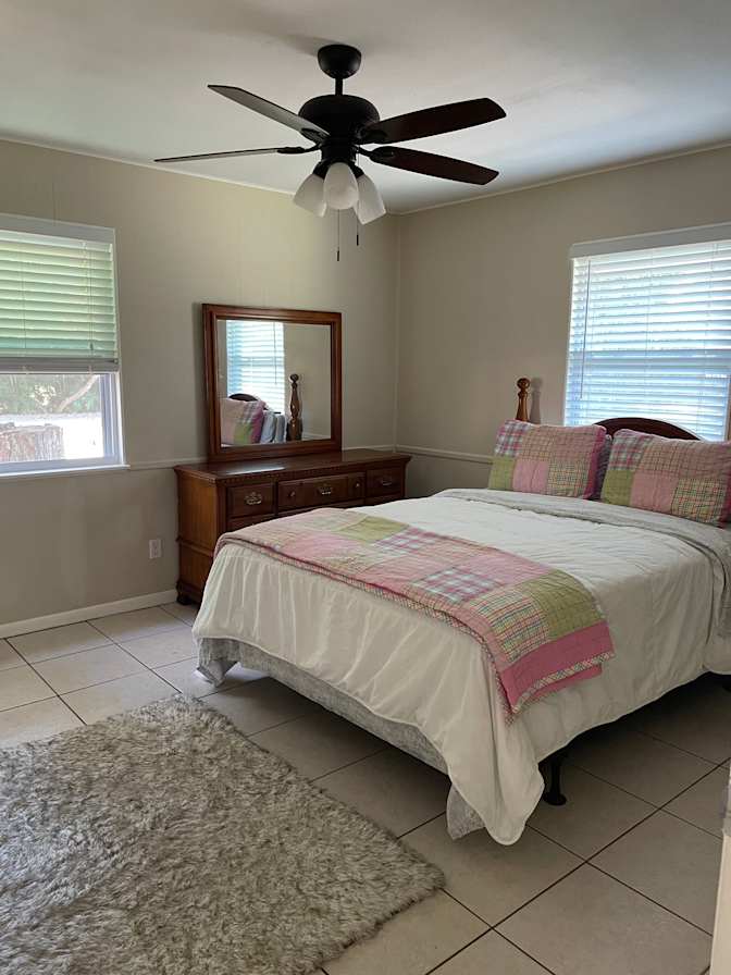Elissa's room