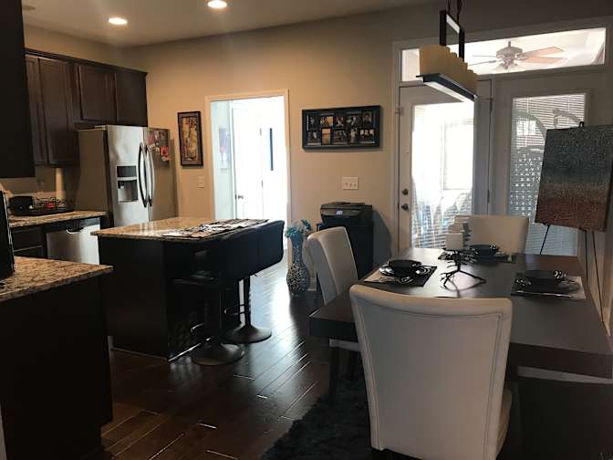 Donna's room