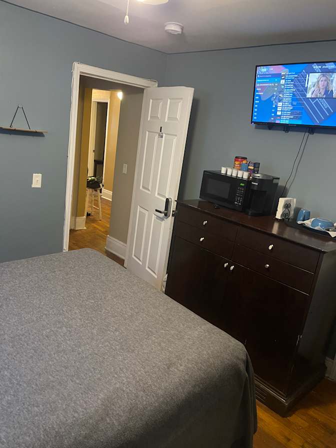 Shak's room