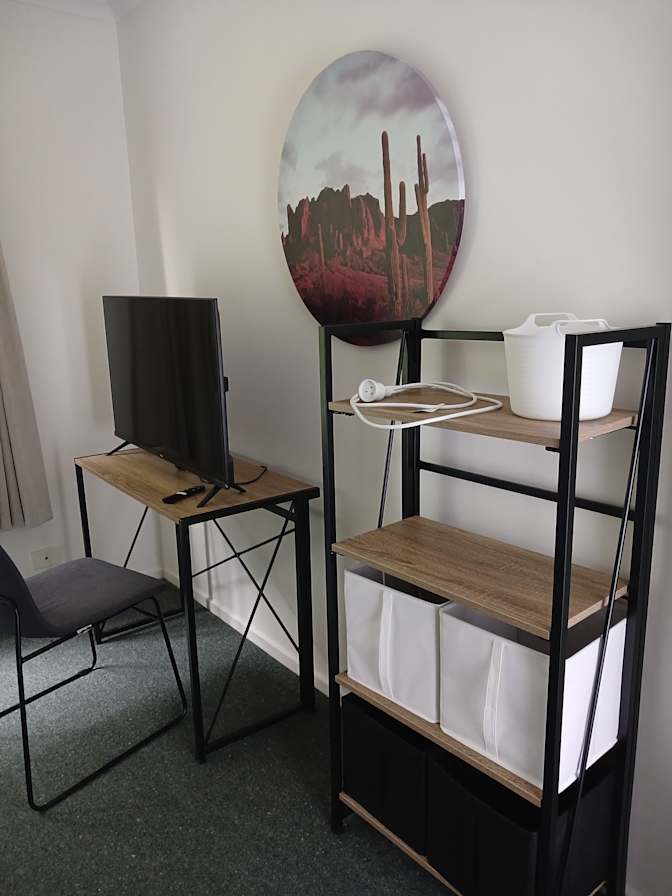 Jo's room