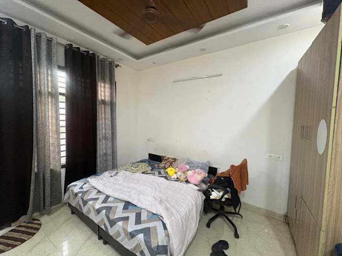 Rakhi's room