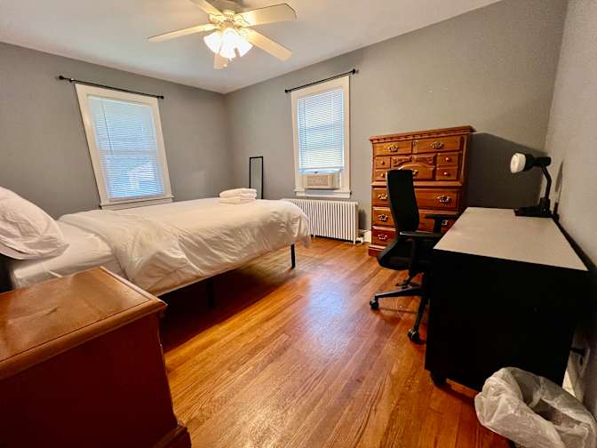 Raymond Franz's room