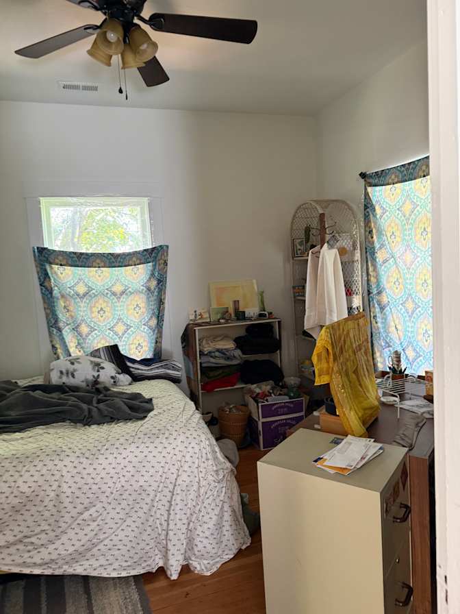WENDI BINFORD's room