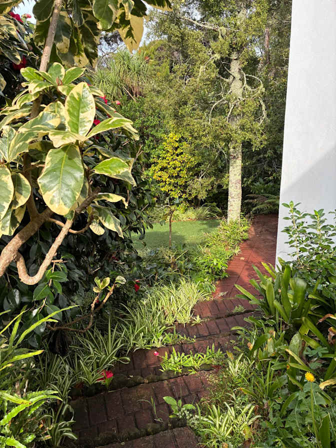 Prakash Ganapathy's room